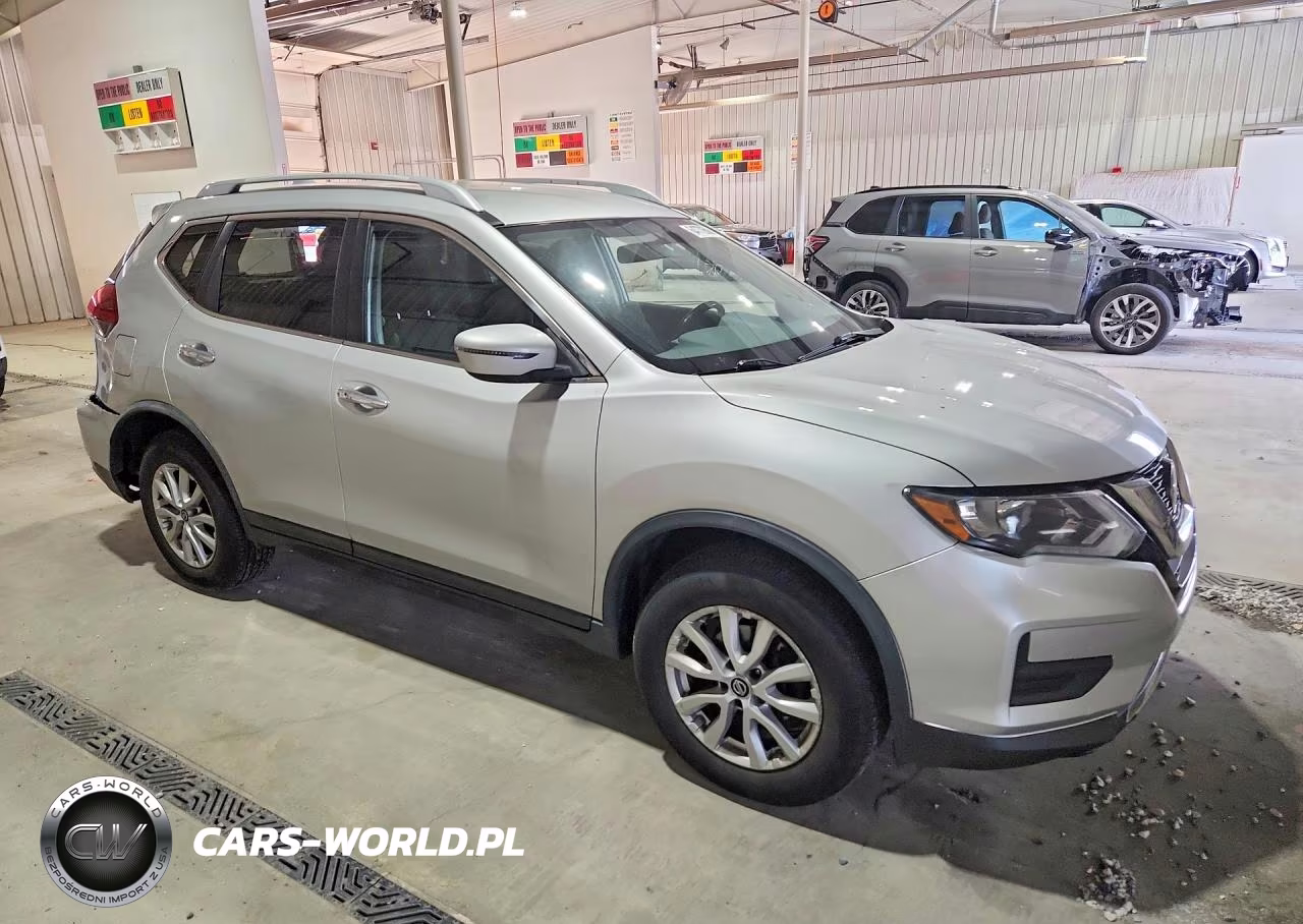 2018 Nissan Rogue Sv VIN:JN8AT2MV2JW302759 - 4