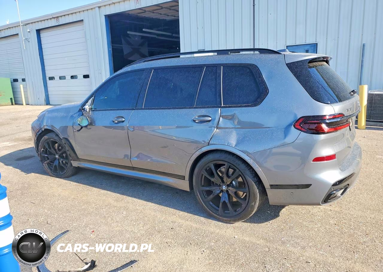 2024 BMW X7 xDrive40I VIN:5UX23EM06R9U01213 - 2