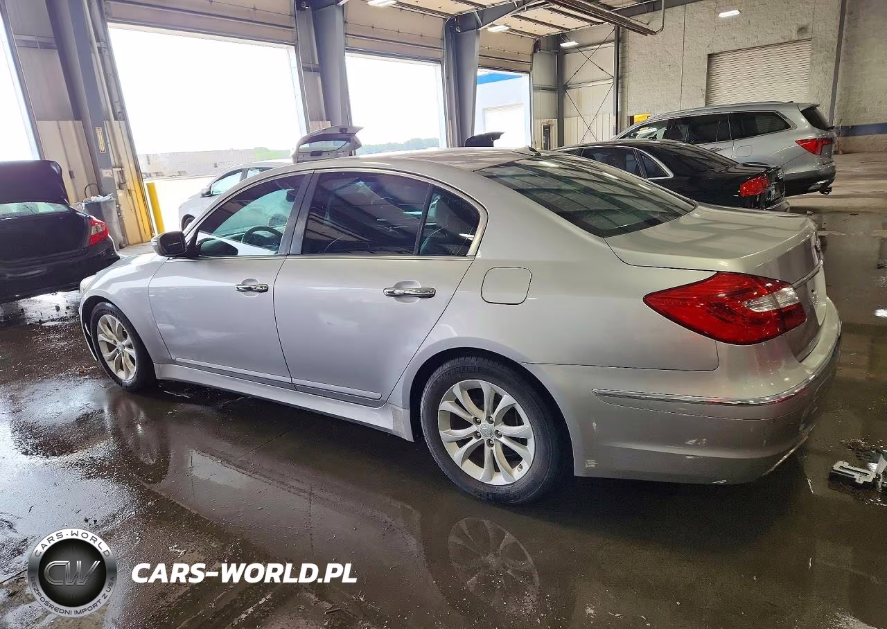 2012 Hyundai Genesis 3.8L VIN:KMHGC4DD5CU187464 - 2