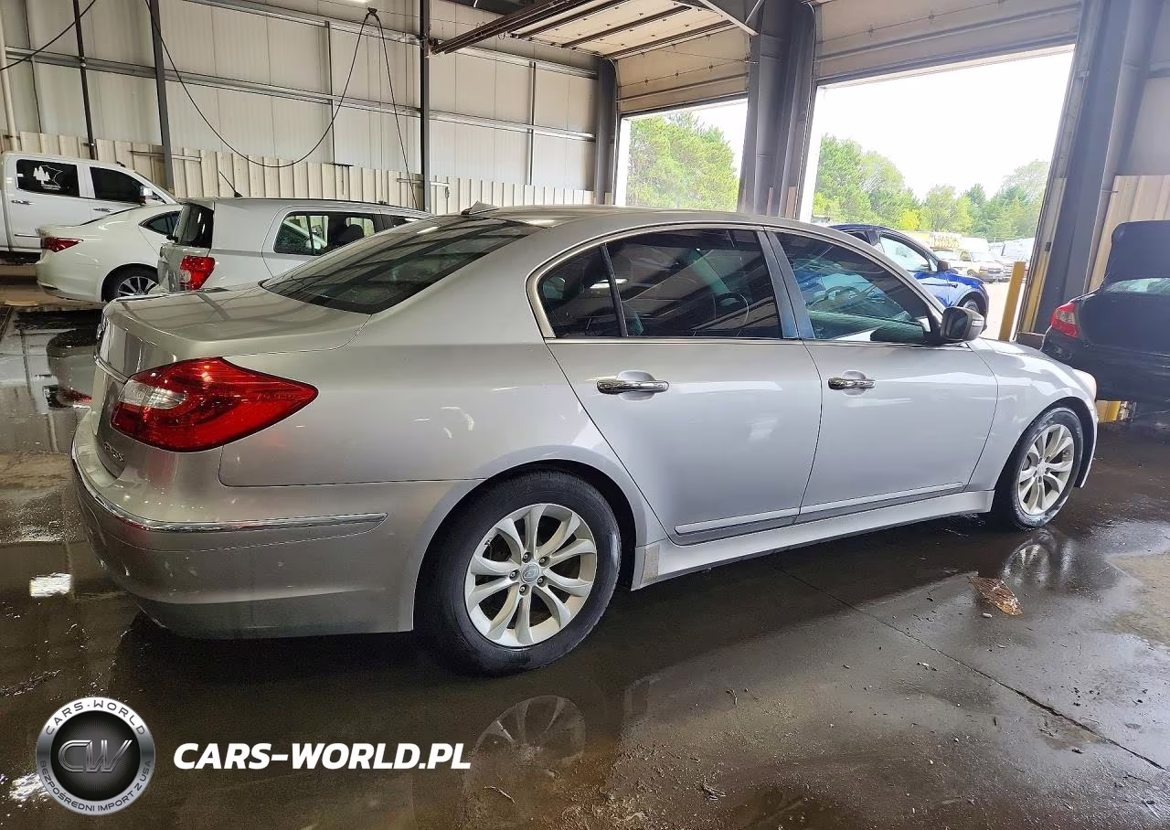 2012 Hyundai Genesis 3.8L VIN:KMHGC4DD5CU187464 - 3