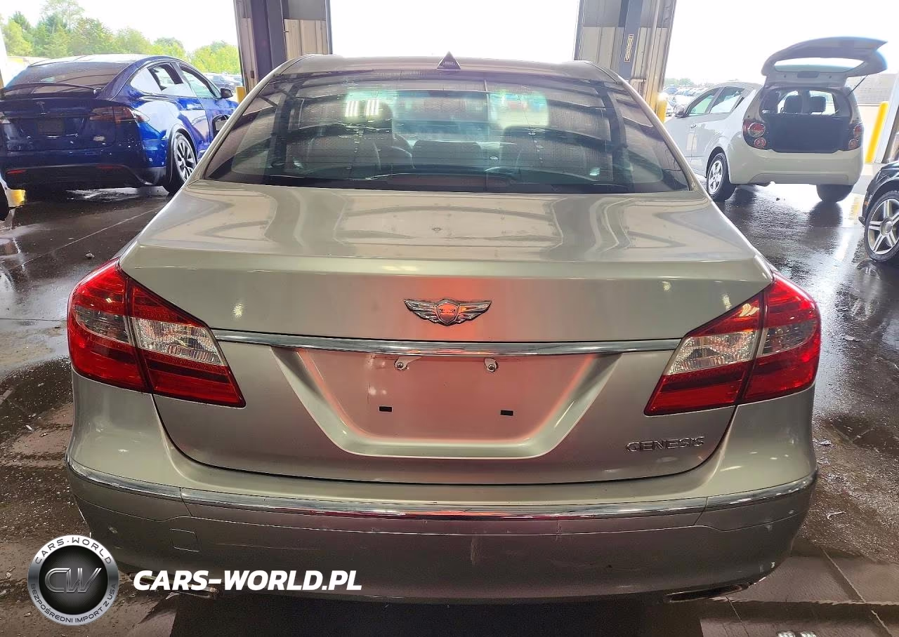2012 Hyundai Genesis 3.8L VIN:KMHGC4DD5CU187464 - 6