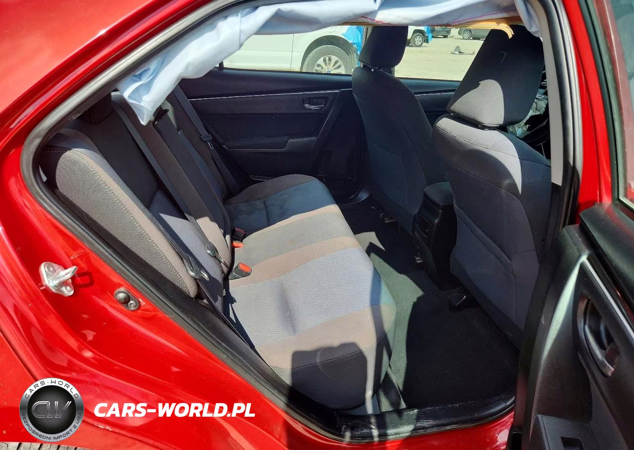 2018 Toyota Corolla Le VIN:5YFBURHE7JP750150 - 10