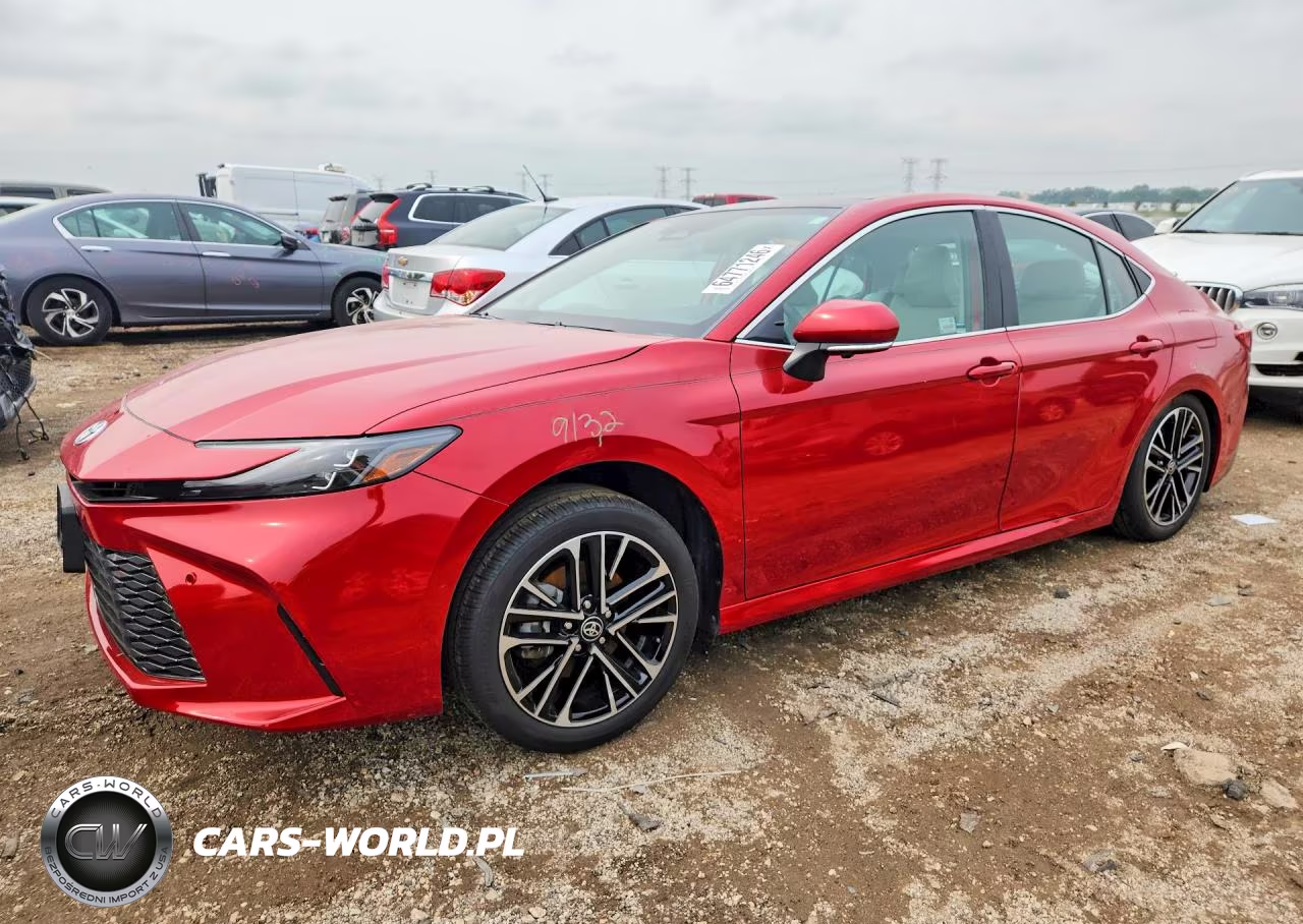 2025 Toyota Camry Xle – zdjęcie 1 z 12