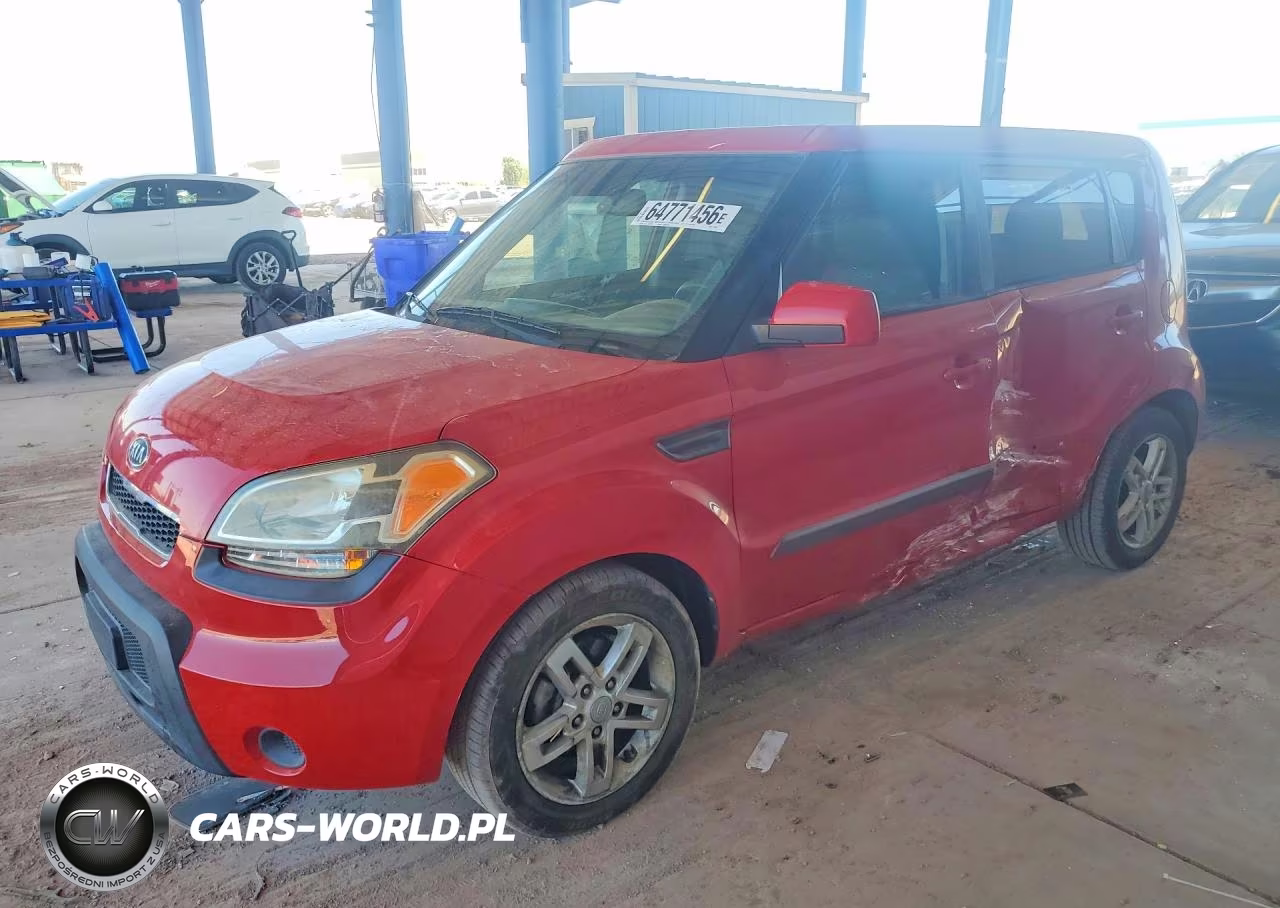 2011 Kia Soul +