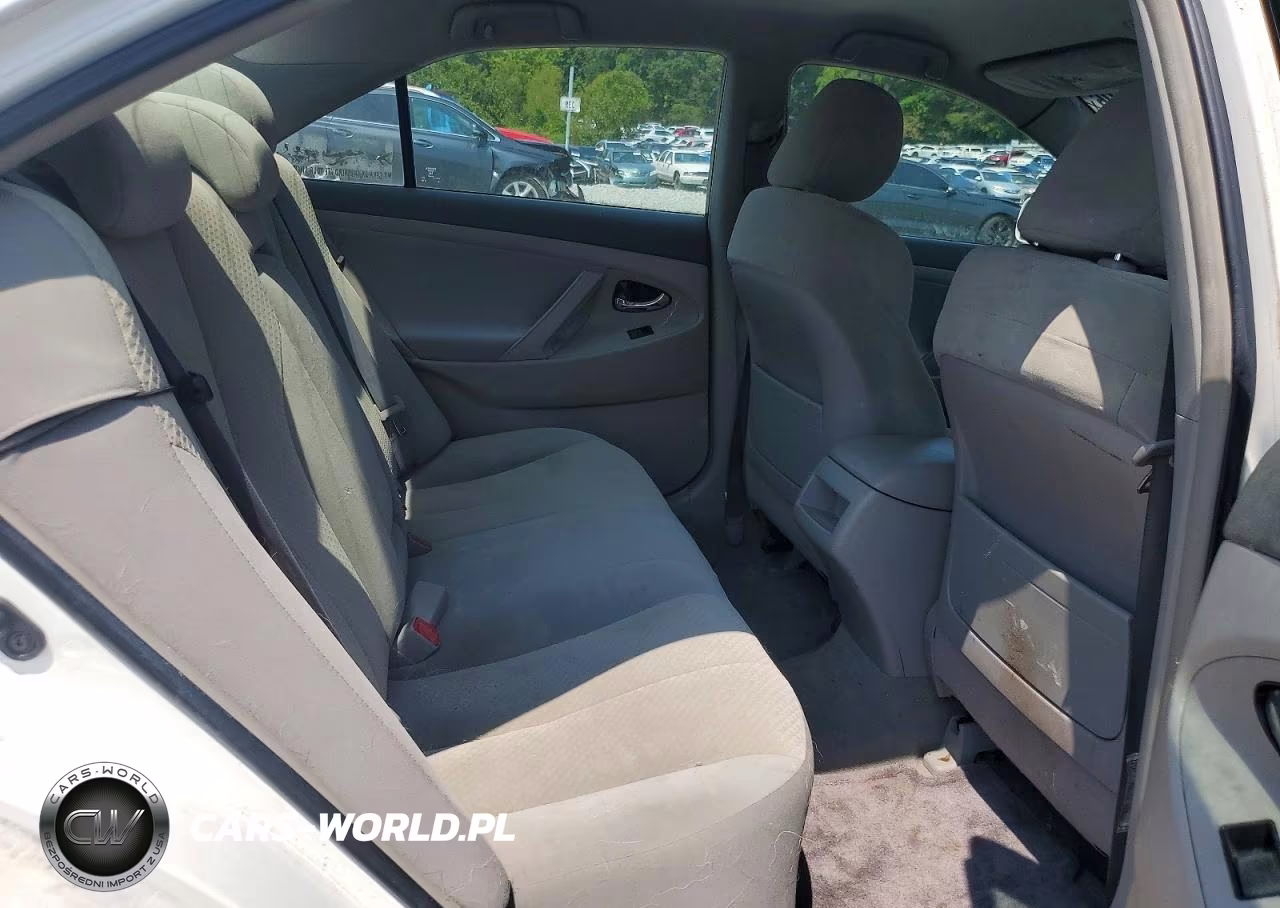 2009 Toyota Camry Le VIN:4T1BE46KX9U823353 - 10