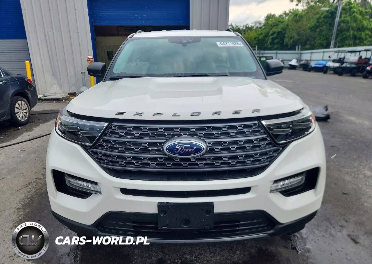 2021 Ford Explorer Xlt VIN:1FMSK8DH0MGC18725 - 5