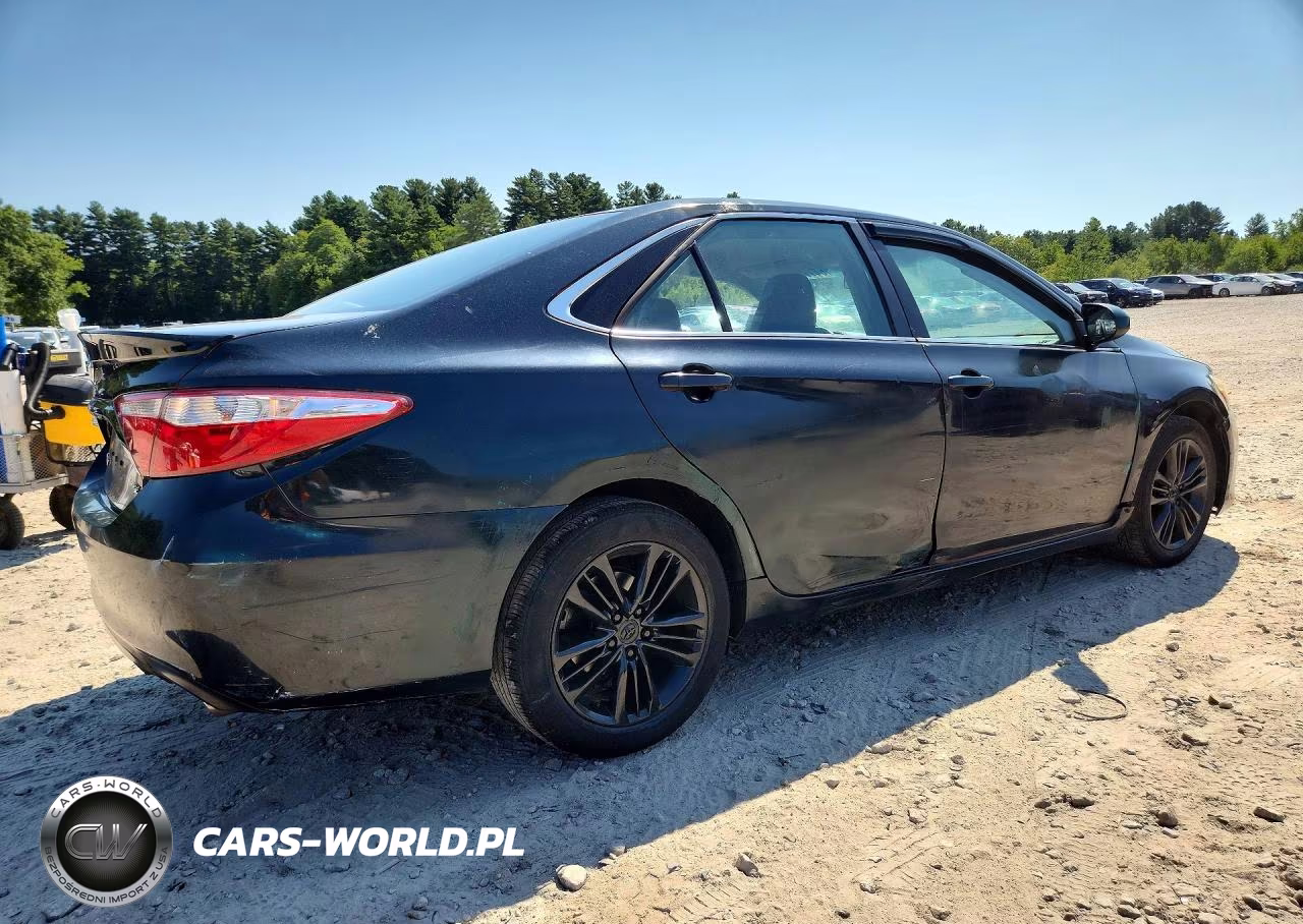 2016 Toyota Camry Se VIN:4T1BF1FK5GU538083 - 3