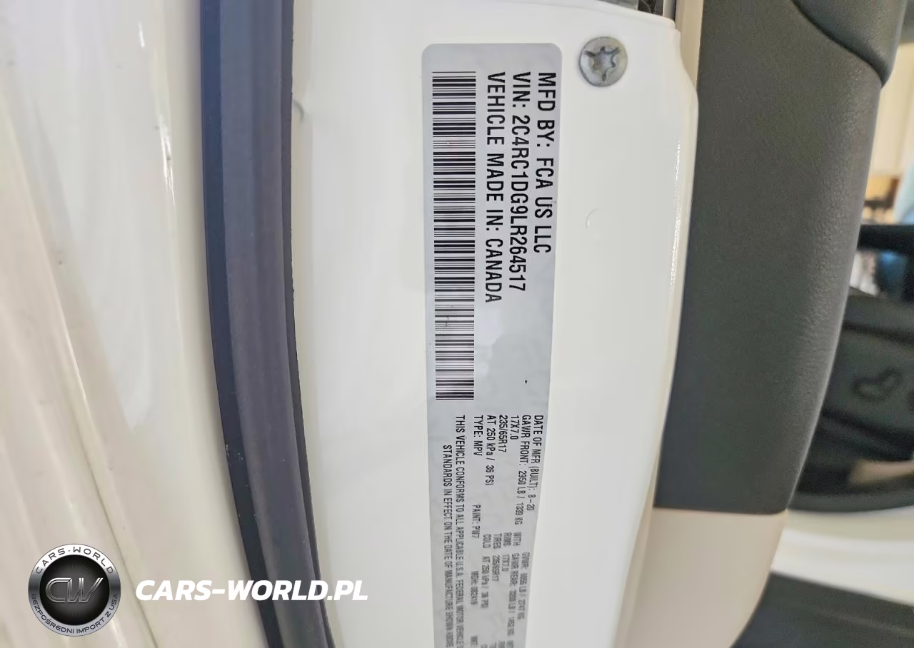 2020 Chrysler Voyager Lxi VIN:2C4RC1DG9LR264517 - 13
