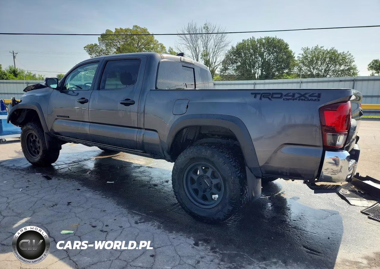 2018 Toyota Tacoma Trd Off-Road VIN:3TMDZ5BN5JM049710 - 2