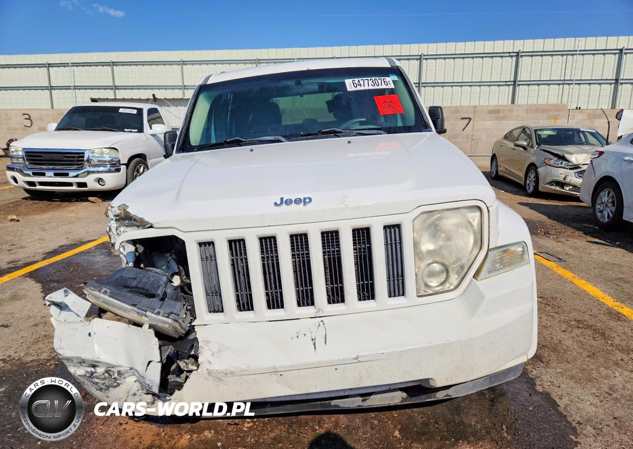 2012 Jeep Liberty Sport VIN:1C4PJLAK2CW105699 - 5