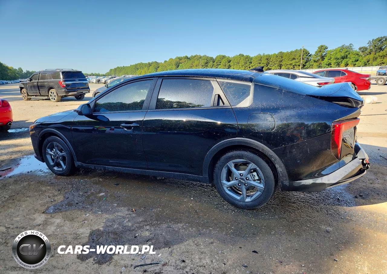2025 Kia K4 Lxs VIN:3KPFT4DE2SE213623 - 2