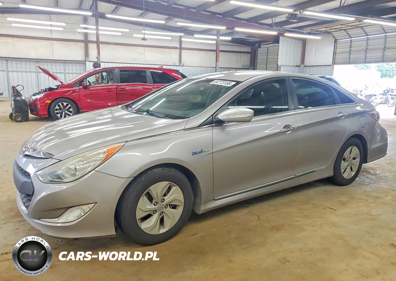 2013 Hyundai Sonata Hybrid