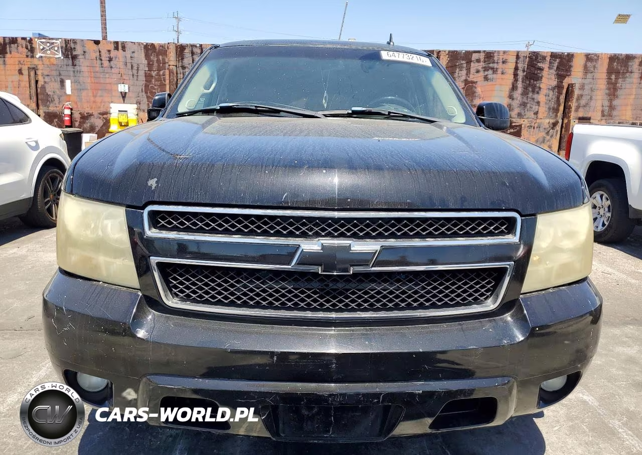 2007 Chevrolet Suburban C1500 VIN:1GNFC16J27R205596 - 5