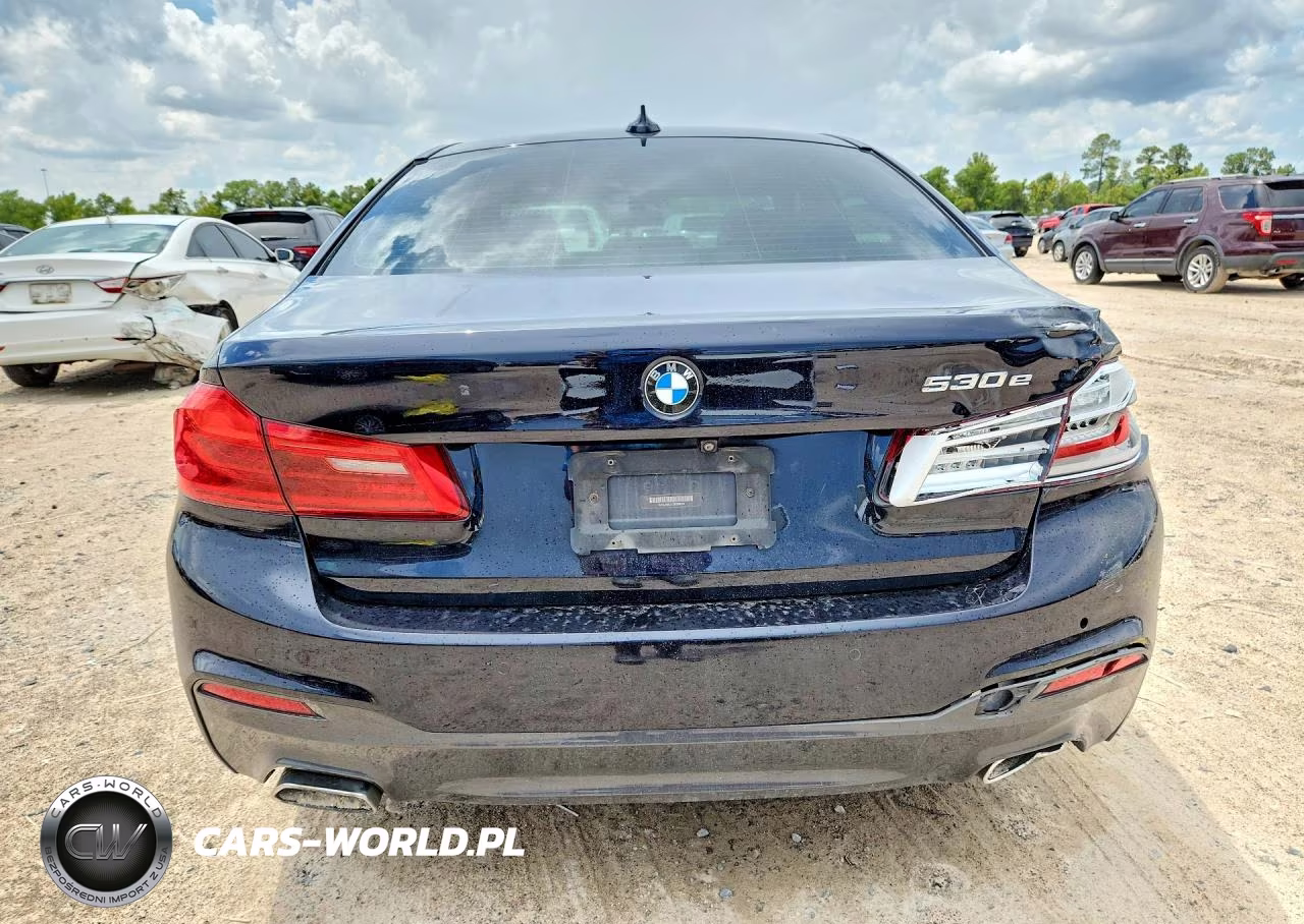 2018 BMW 530E VIN:WBAJA9C51JB249004 - 6