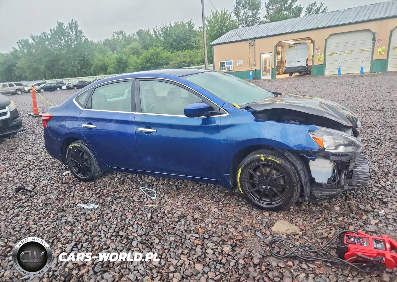 2016 Nissan Sentra S VIN:3N1AB7AP8GY237096 - 4