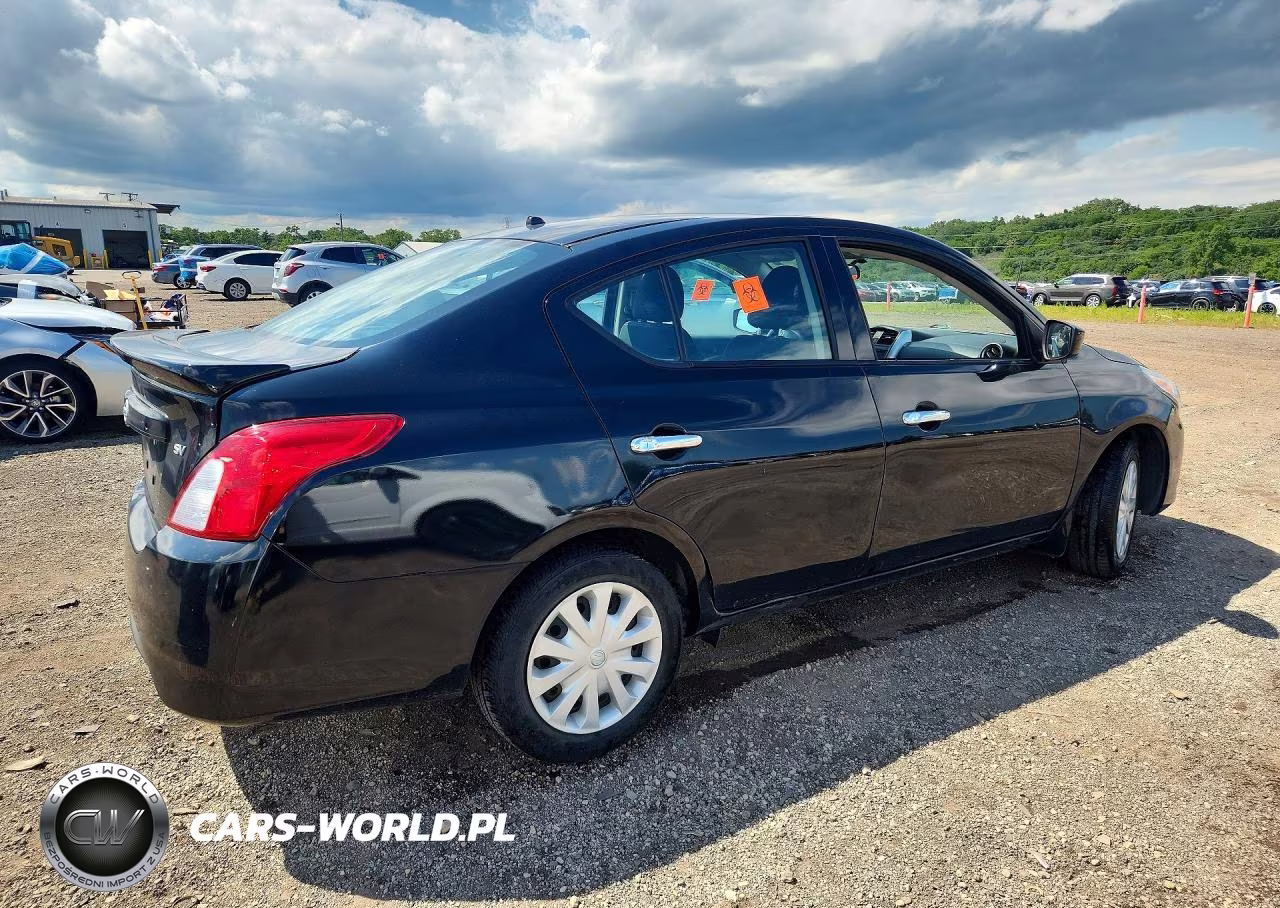 2018 Nissan Versa Sv VIN:3N1CN7AP1JL884301 - 3