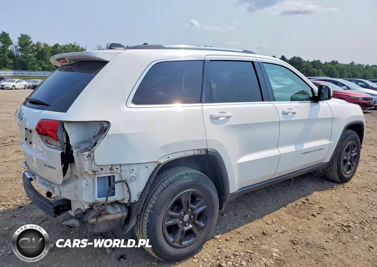 2016 Jeep Grnd Cheroke VIN:1C4RJFAG1GC497426 - 3