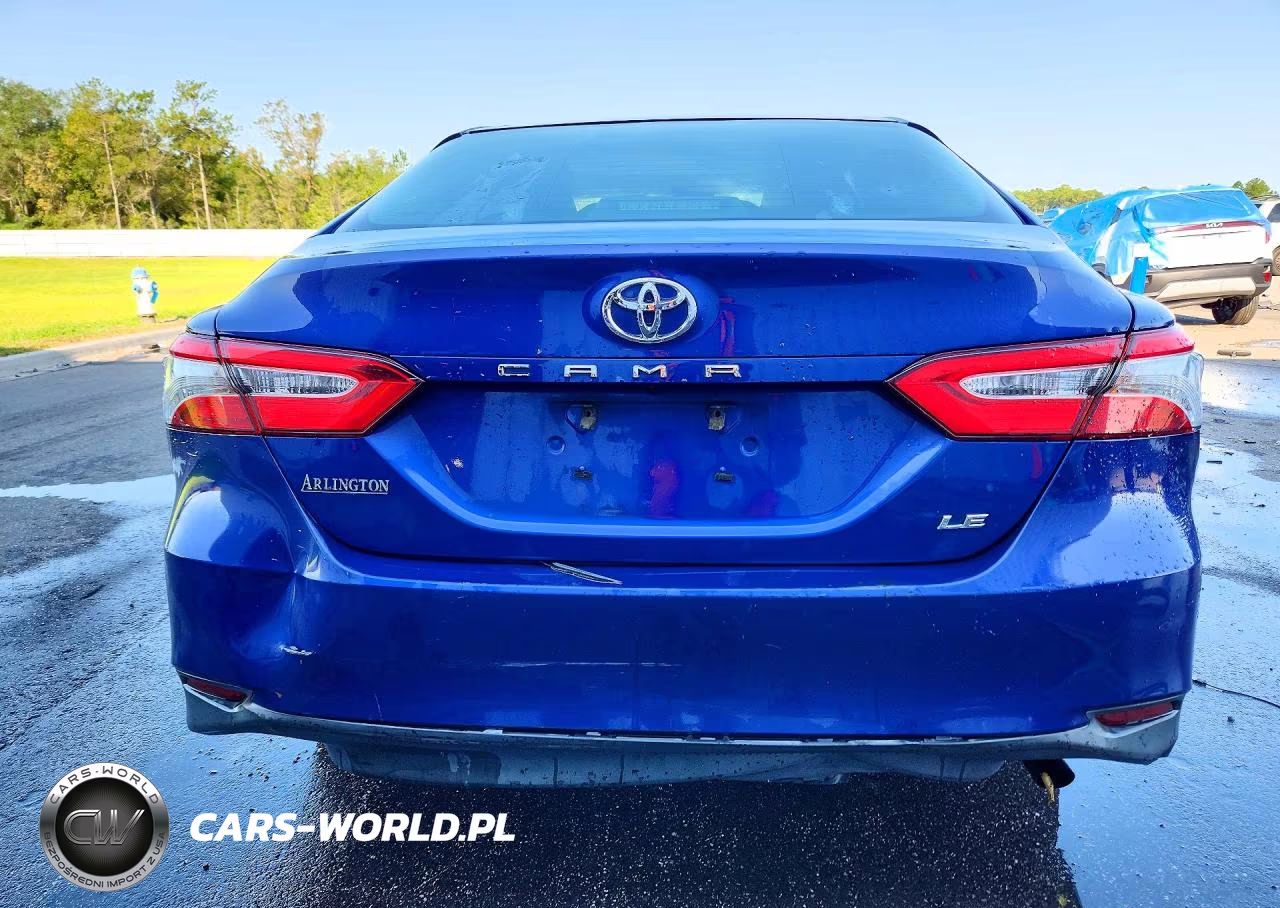 2018 Toyota Camry Le VIN:4T1B11HK4JU533539 - 6