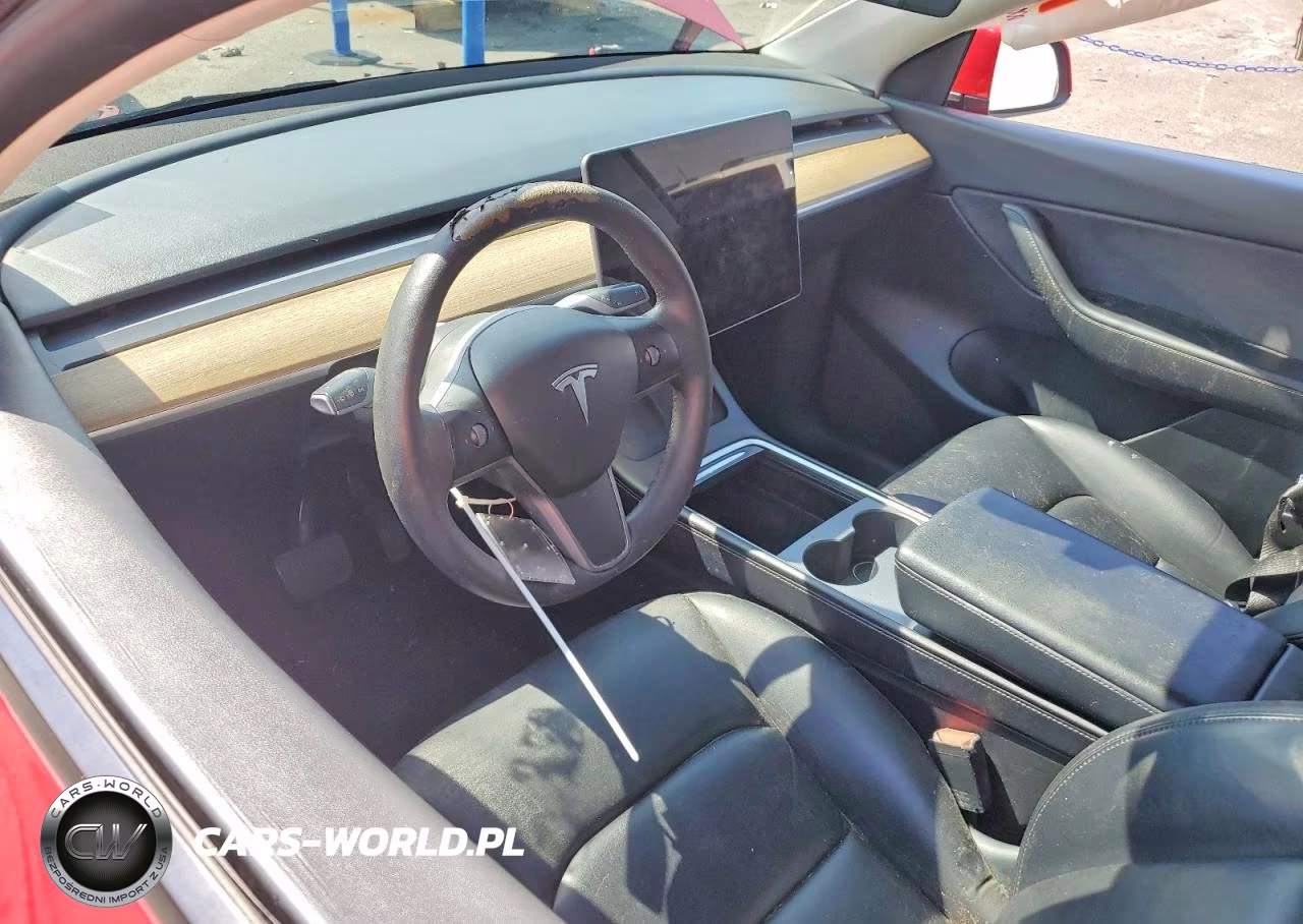2022 Tesla Model Y VIN:7SAYGDEE0NF480871 - 8