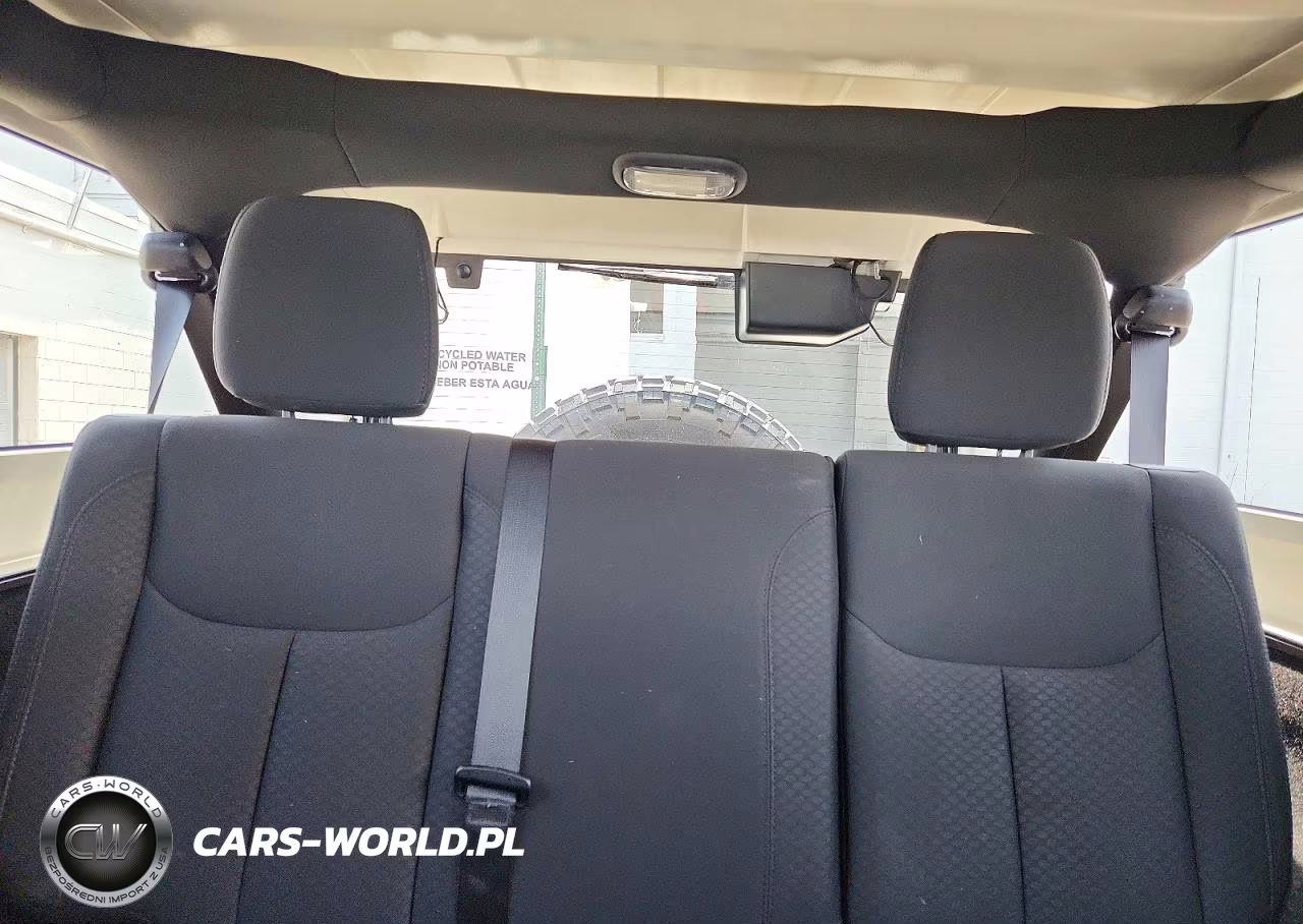 2018 Jeep Wgr VIN:1C4BJWDG3JL851046 - 10