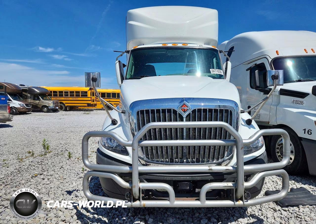 2016 International Prostar - Semi Truck VIN:3HCDJAPR0GL229402 - 5