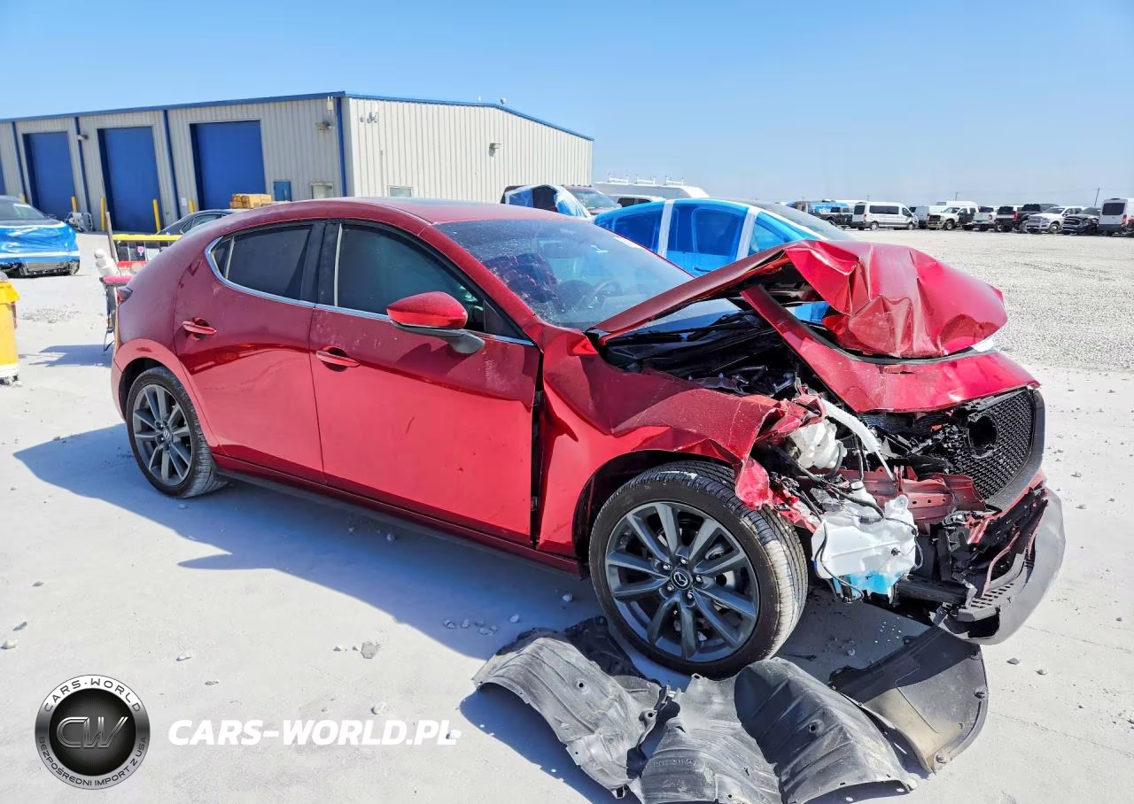 2026 Mazda 3 Preferred VIN:JM1BPALL0T1879062 - 4