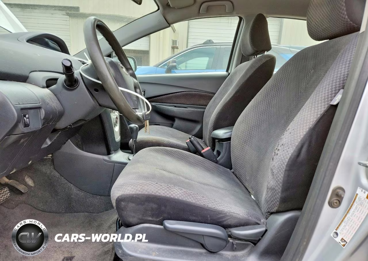 2007 Toyota Yaris S VIN:JTDBT903X71052870 - 7