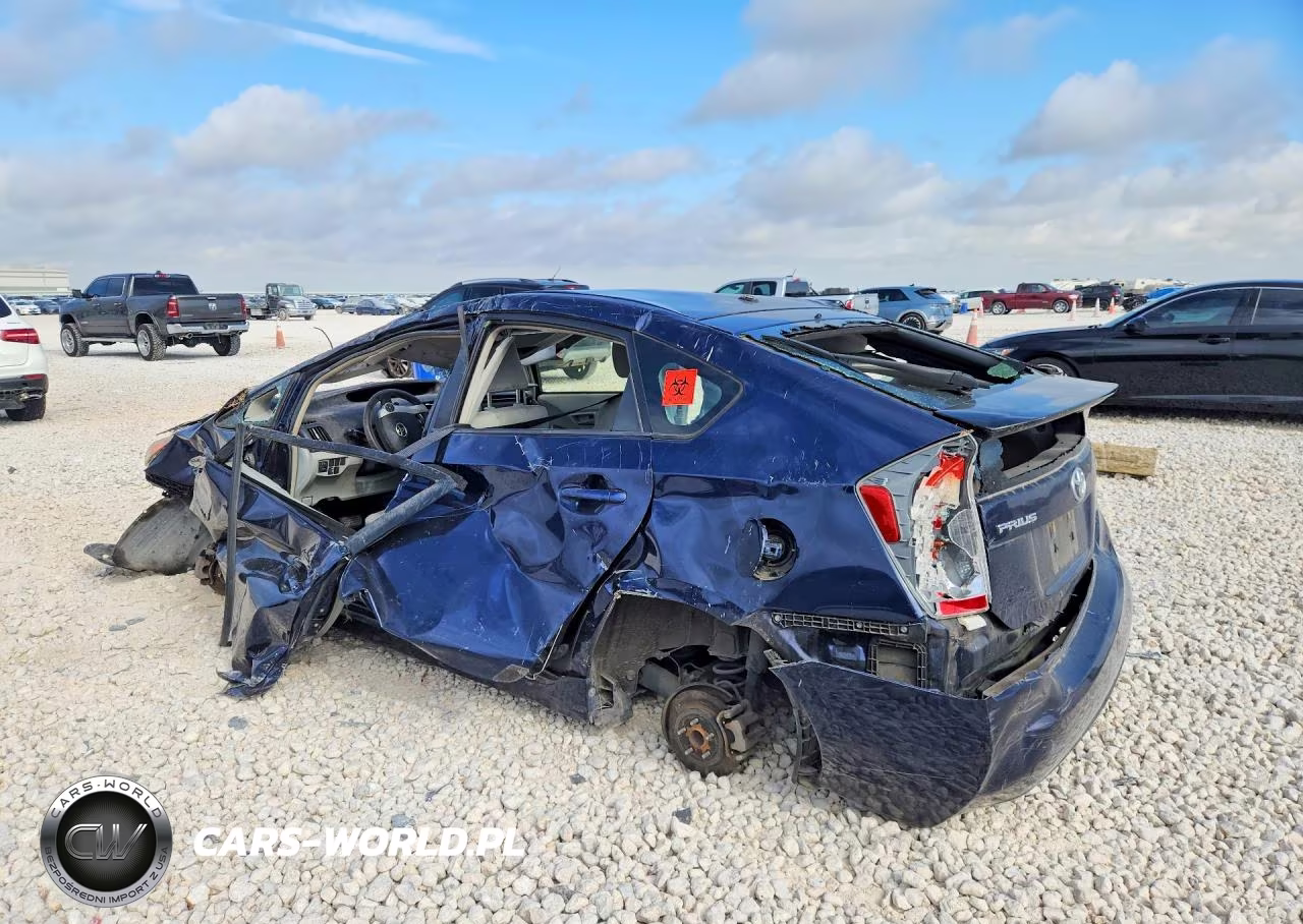 2014 Toyota Prius Two VIN:JTDKN3DU1E0360023 - 2