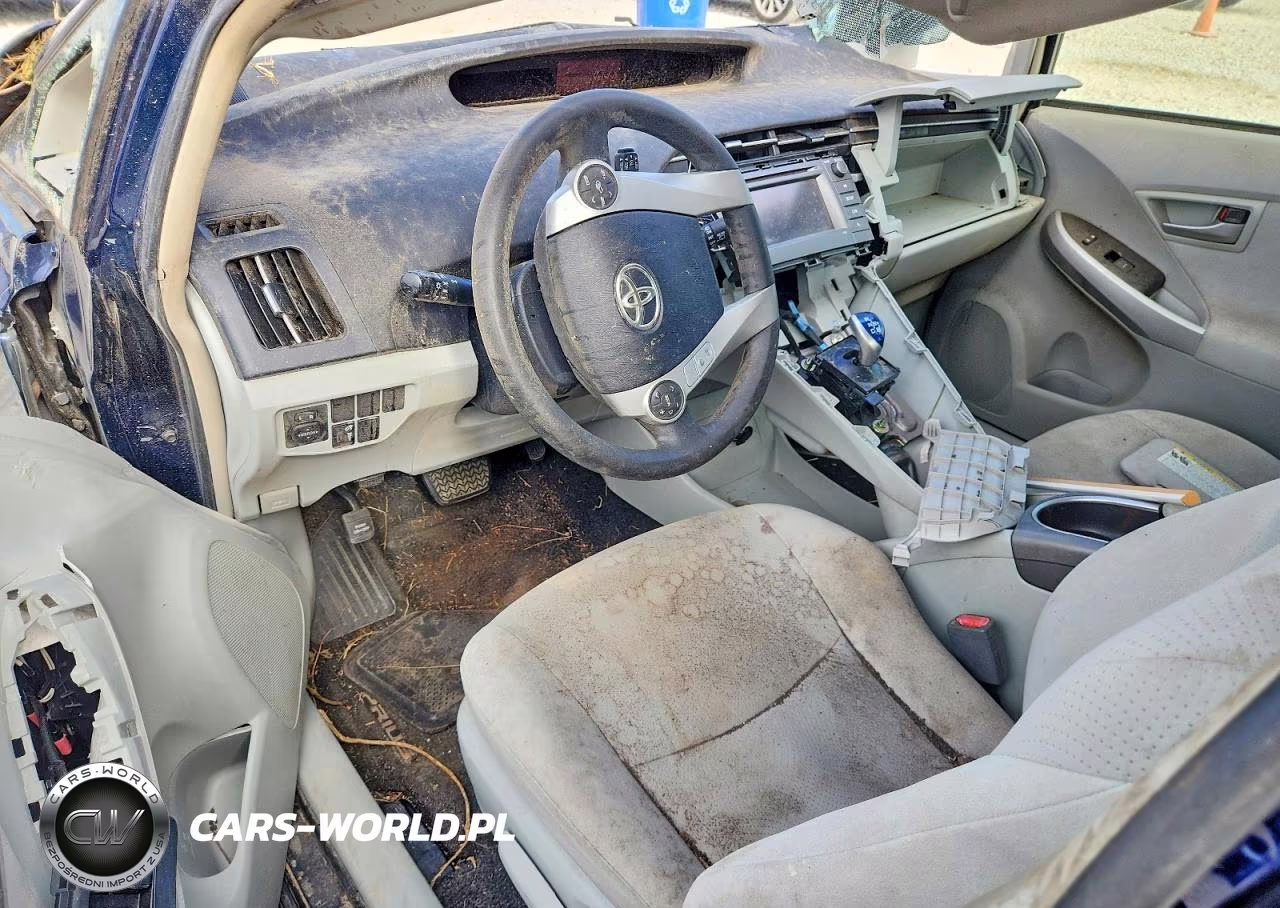 2014 Toyota Prius Two VIN:JTDKN3DU1E0360023 - 8