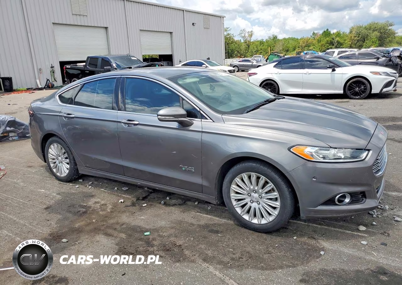 2014 Ford Fusion Titanium Phev VIN:3FA6P0SU5ER288830 - 4