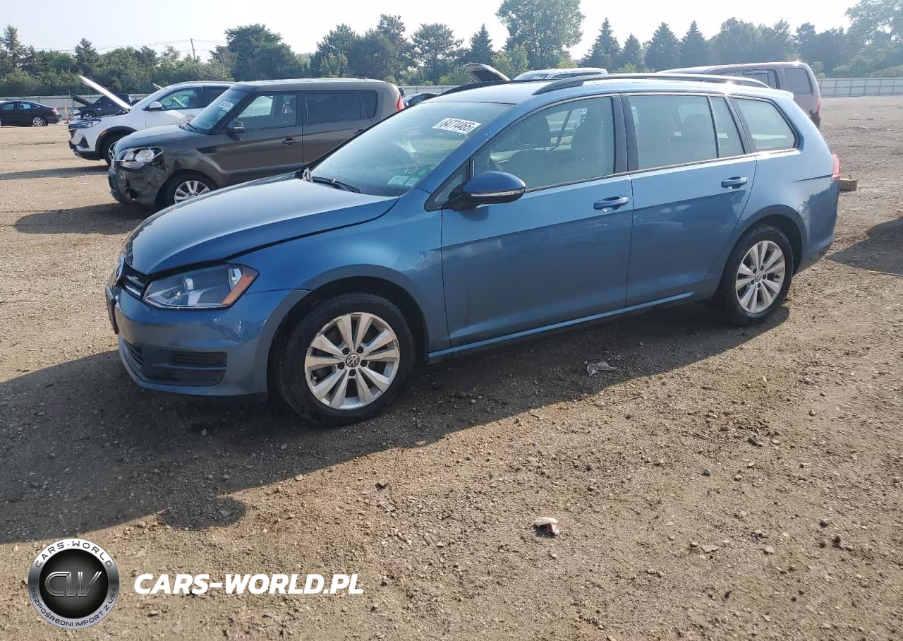 2017 Volkswagen Golf Sportwagen S