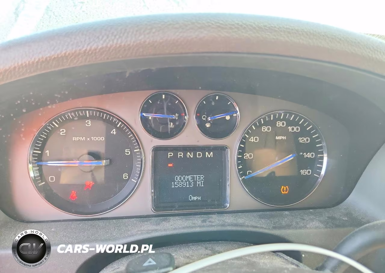 2007 Cadillac Escalade Luxury VIN:1GYFK638X7R426433 - 9