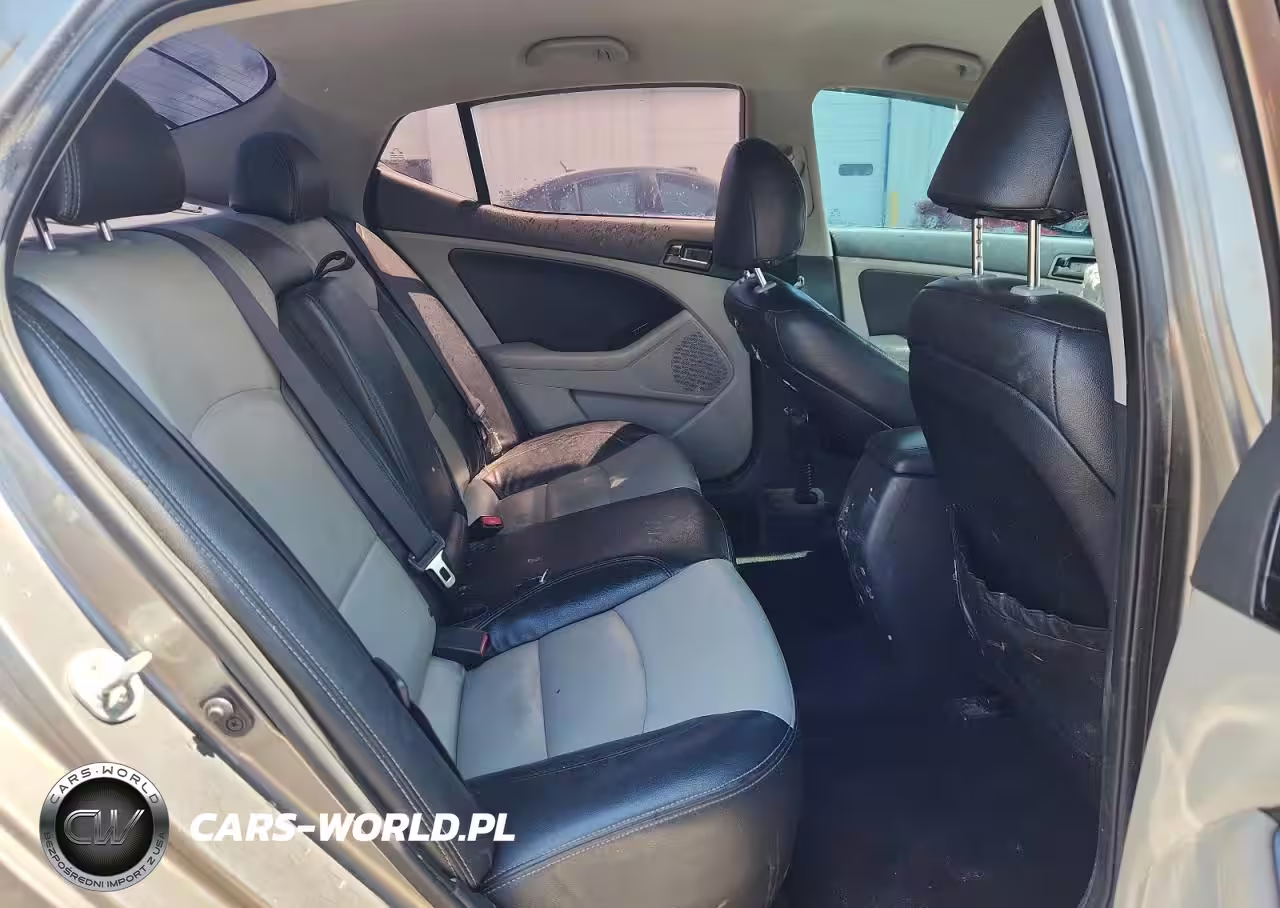 2012 Kia Optima Lx VIN:5XXGM4A78CG053957 - 10