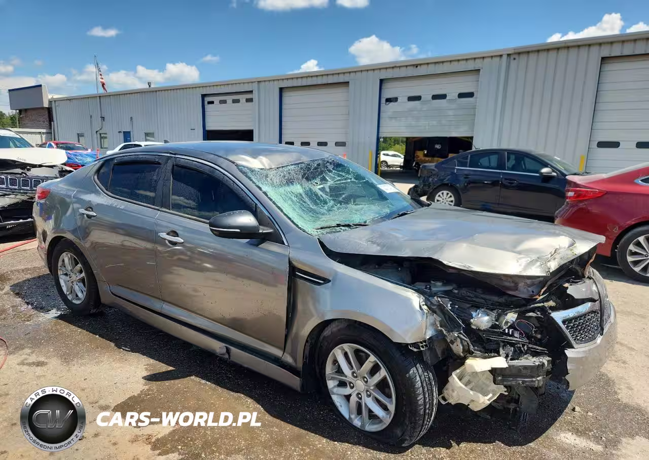 2012 Kia Optima Lx VIN:5XXGM4A78CG053957 - 4