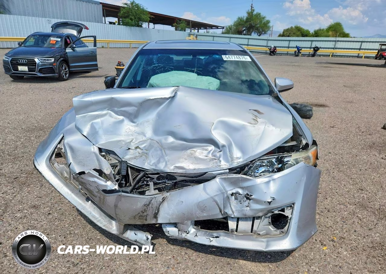 2014 Toyota Camry Se Sport VIN:4T1BF1FK5EU452575 - 5