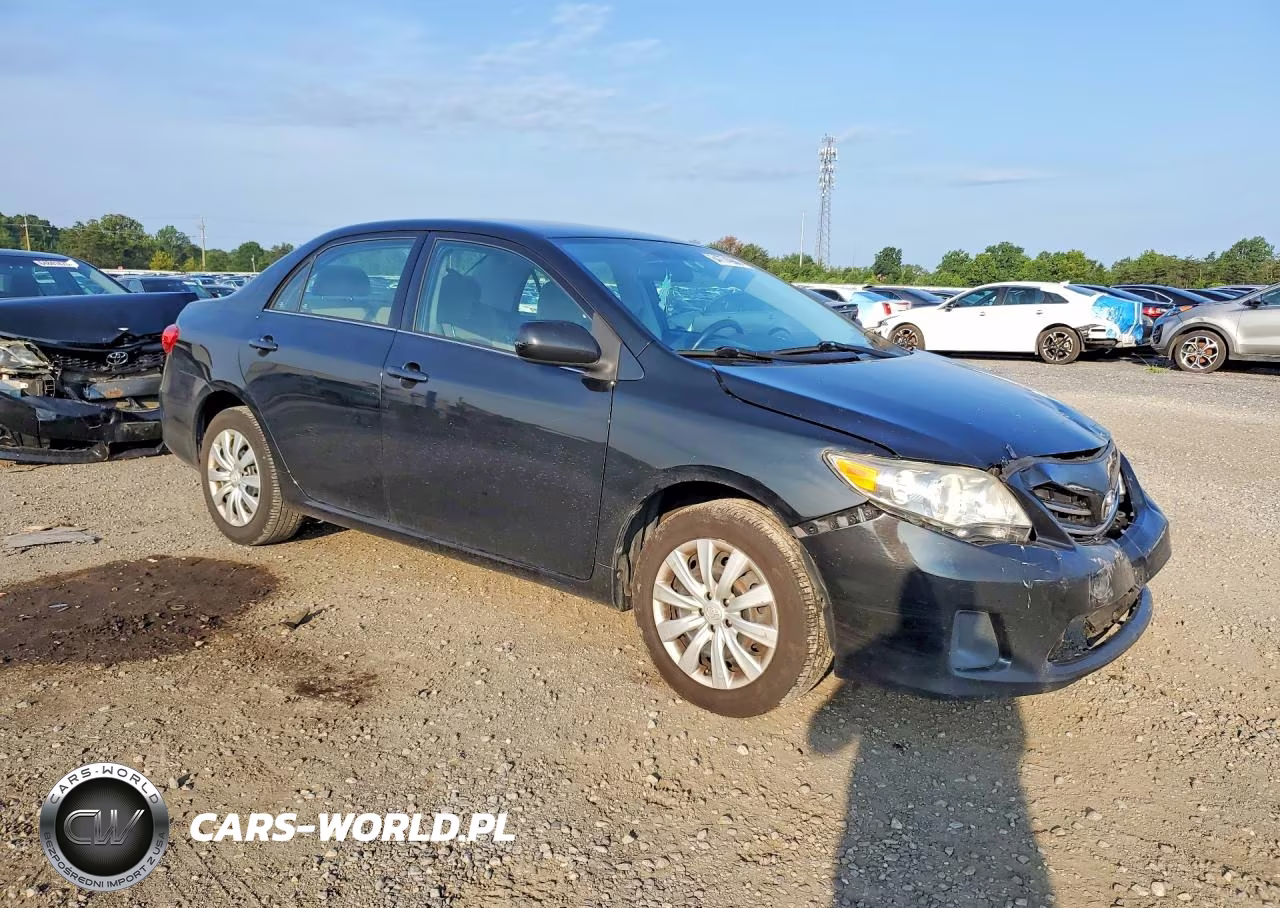2013 Toyota Corolla Le VIN:2T1BU4EE9DC047628 - 4