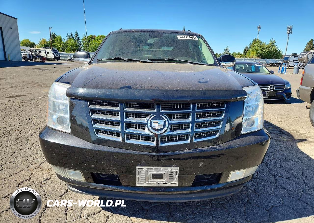 2011 Cadillac Escalade Ext Luxury VIN:3GYT4MEF7BG170645 - 5
