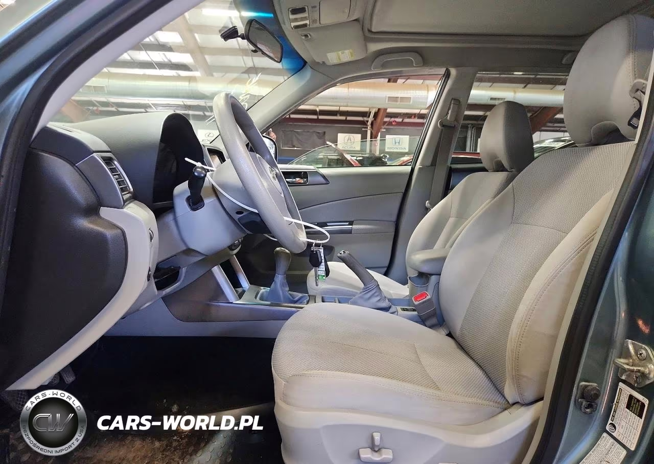 2011 Subaru Forester 2.5X Premium VIN:JF2SHADCXBG760878 - 7