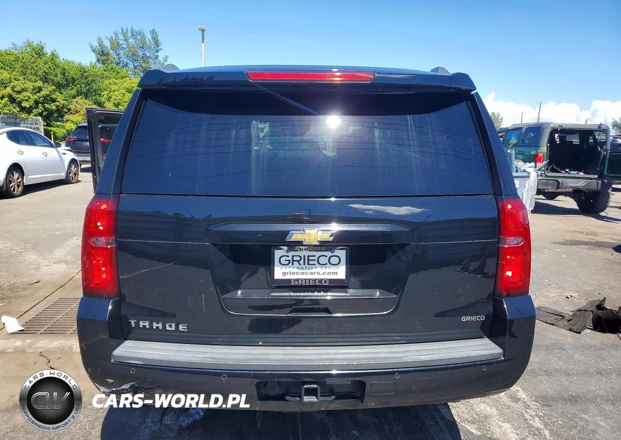 2020 Chevrolet Tahoe K1500 Lt VIN:1GNSKBKC0LR111239 - 6