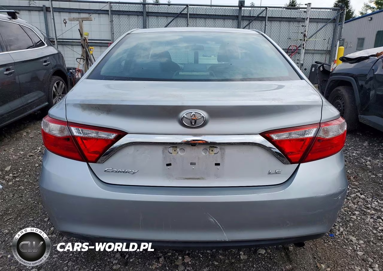 2017 Toyota Camry Le VIN:4T1BF1FK0HU800142 - 6