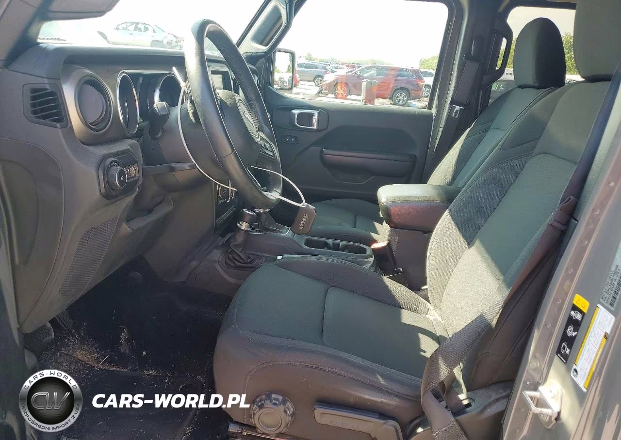 2020 Jeep Wrangler Unlimited Sport VIN:1C4HJXDG6LW323440 - 7