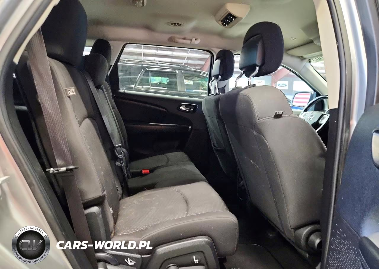 2018 Dodge Journey Se VIN:3C4PDCAB2JT383187 - 11