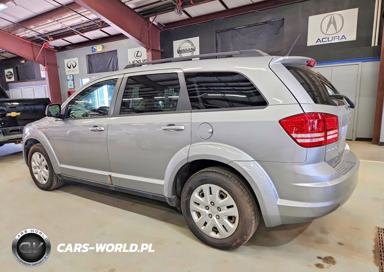 2018 Dodge Journey Se VIN:3C4PDCAB2JT383187 - 2
