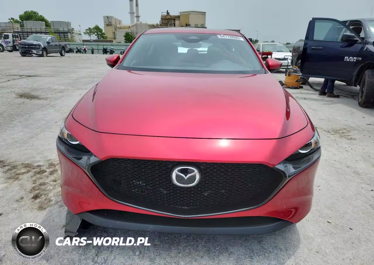 2025 Mazda 3 Preferred VIN:JM1BPALMXS1784340 - 5