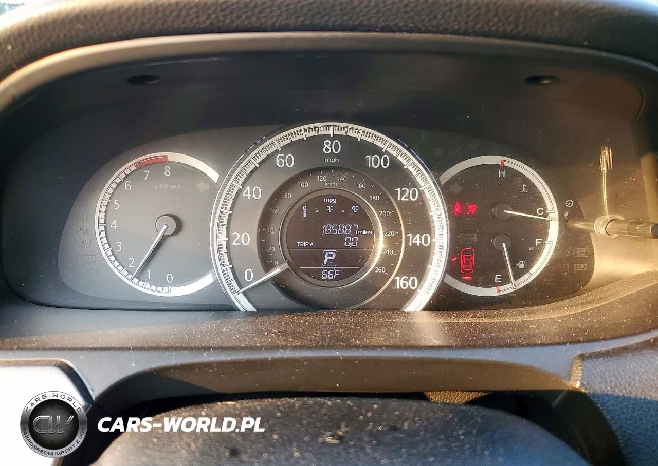 2015 Honda Accord Lx VIN:1HGCR2F31FA157573 - 9