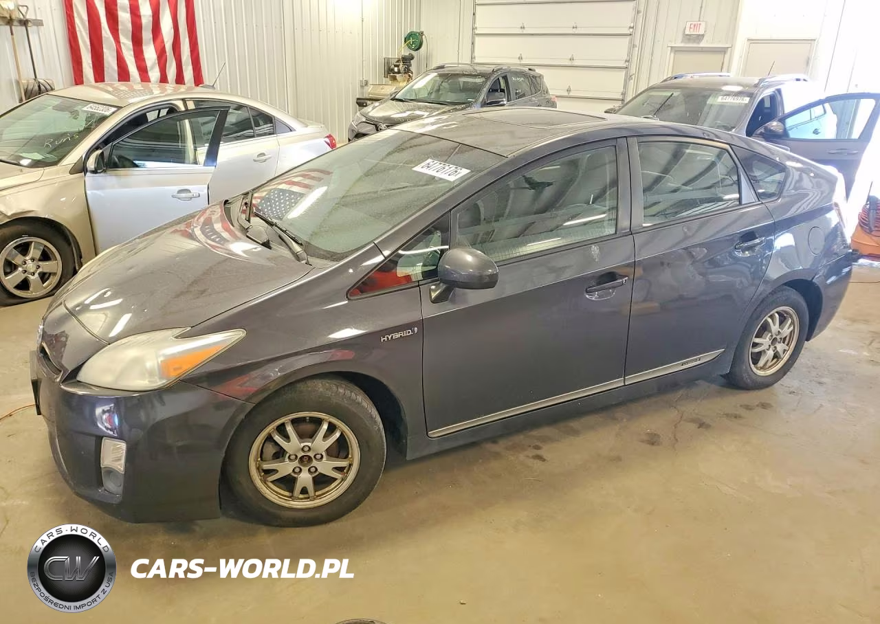 2011 Toyota Prius Three