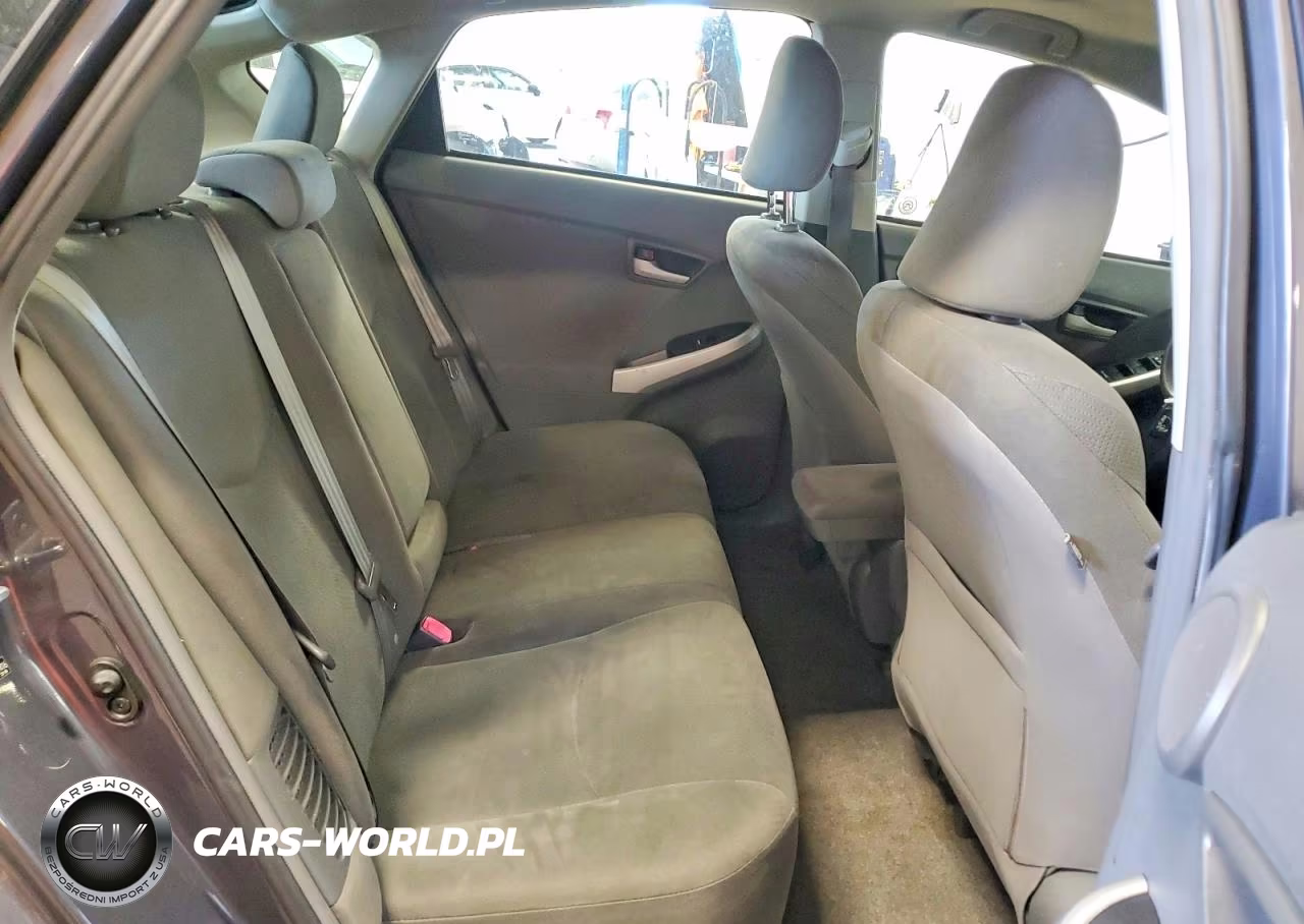 2011 Toyota Prius Three VIN:JTDKN3DU4B1457416 - 11