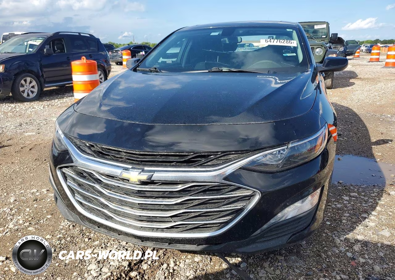 2020 Chevrolet Malibu Lt VIN:1G1ZD5ST3LF090111 - 5