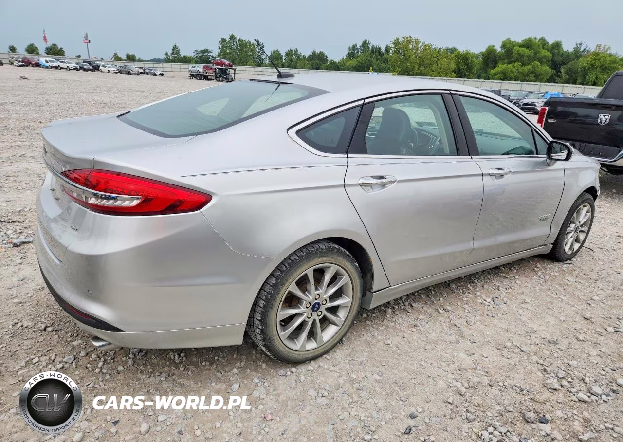 2018 Ford Fusion Se Phev VIN:3FA6P0PU7JR236831 - 3