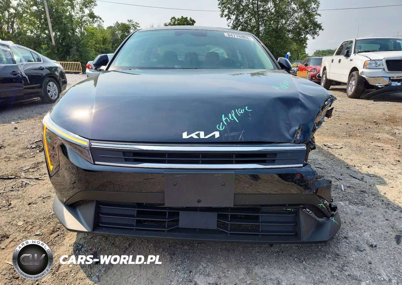 2025 Kia K4 Lx VIN:3KPFT4DE3SE246985 - 5